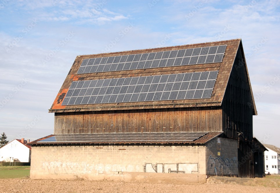 Photovoltaik für Gewerbe und Landwirtschaft